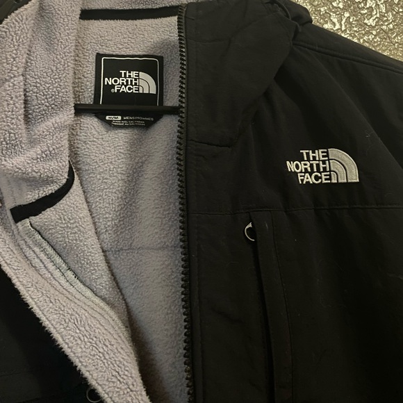 The North Face Jacket - Picture 2 of 4